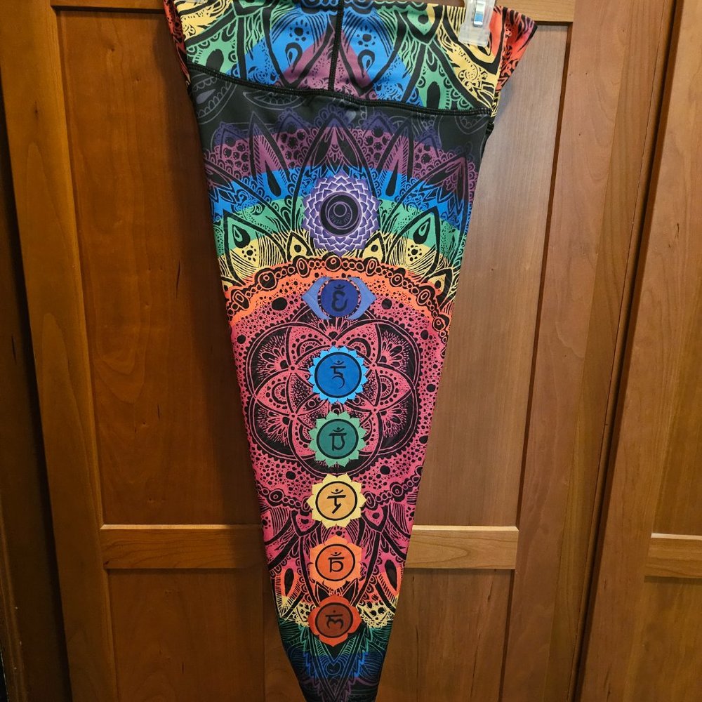 Yoga Chakra Cropped Leggings size M - Picture 2 of 4